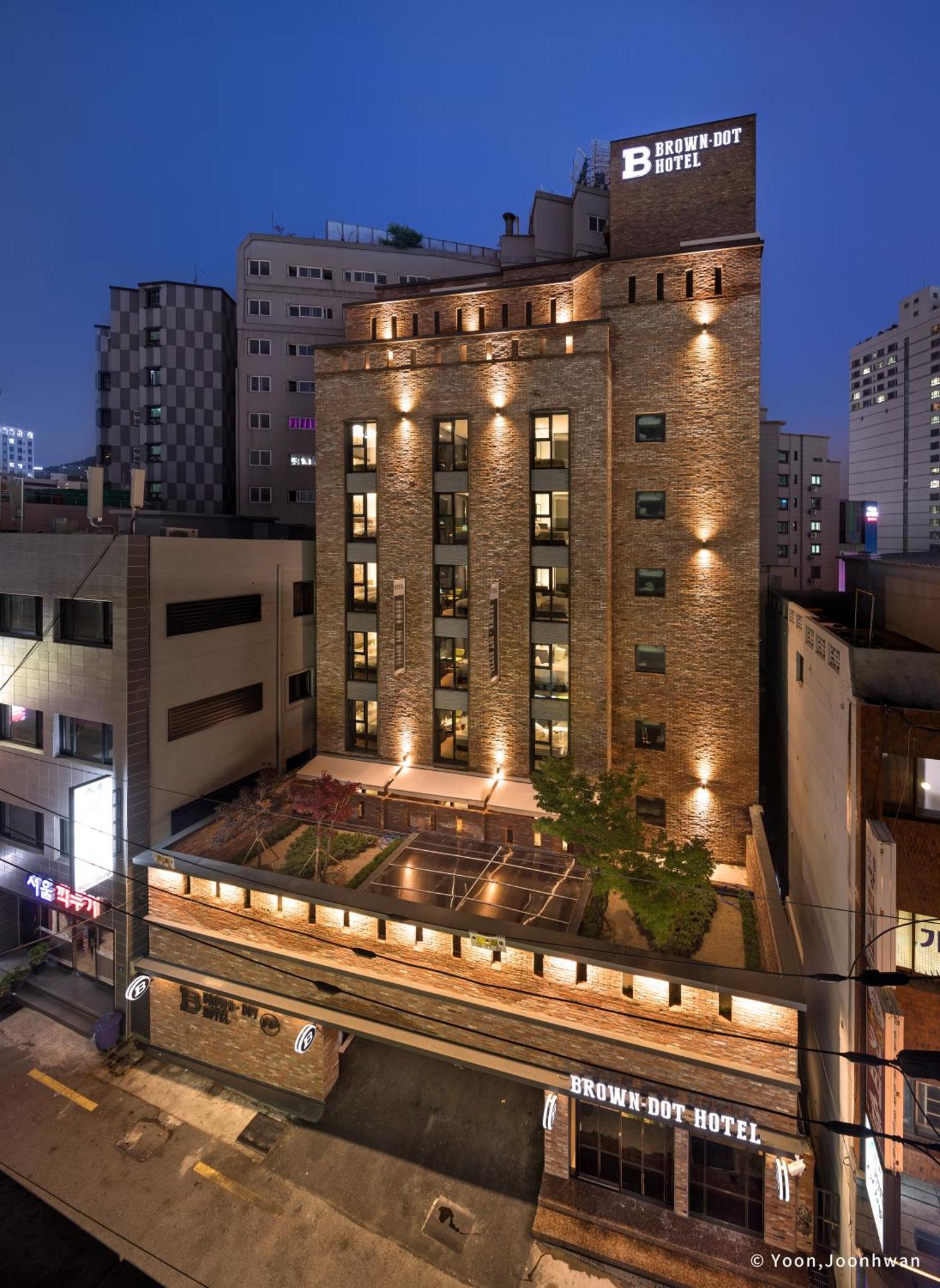 Brown Dot Hotel Seomyeon Busan Eksteriør billede