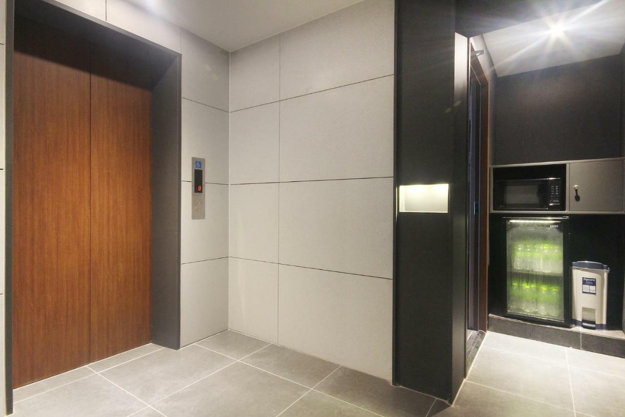Brown Dot Hotel Seomyeon Busan Eksteriør billede